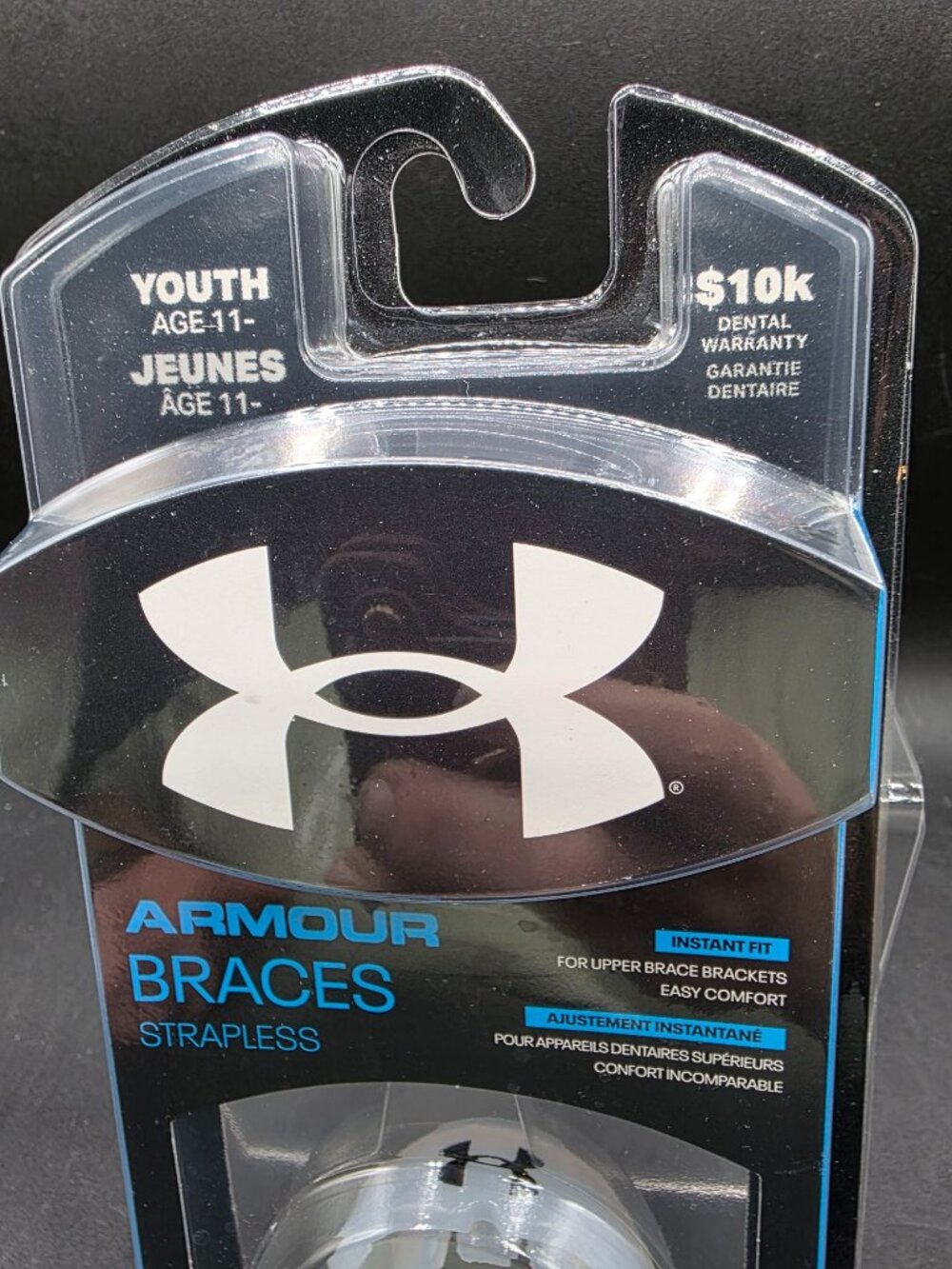 Under Armour Youth Strapless Armour Braces Mouthguard For Ages 11+ White - Picture 2 of 8